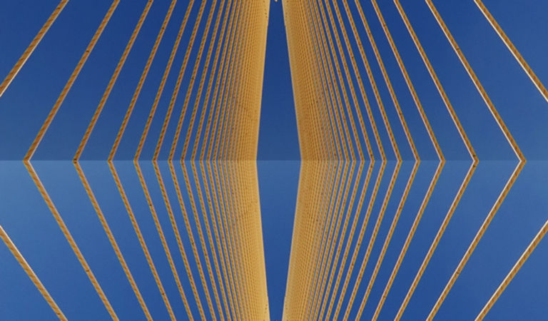 bridge-reflected-gold-1163186607-1680x640