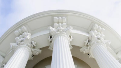 fixedincomebanner-140192679-card