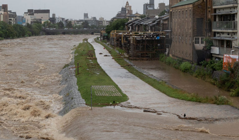 floods-997424604-1500x410