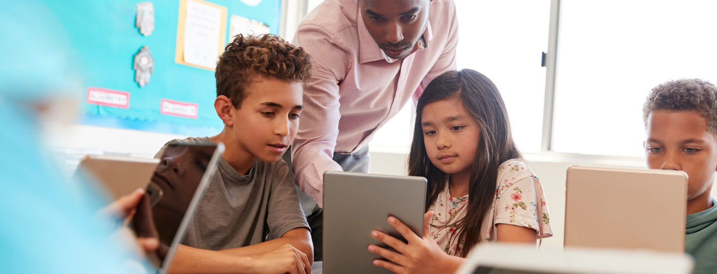 iStock-1045327744-stretch-edit