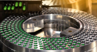 green capsule medicin