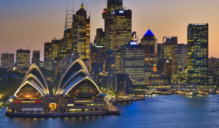 sydney-522218474-1680x525